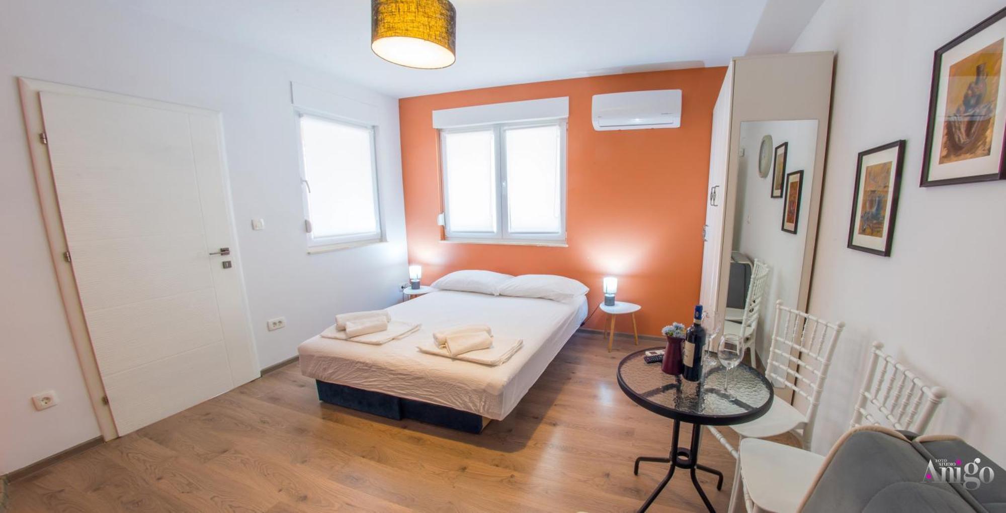 Apartments Enigma - With Private Parking Mostar Eksteriør billede