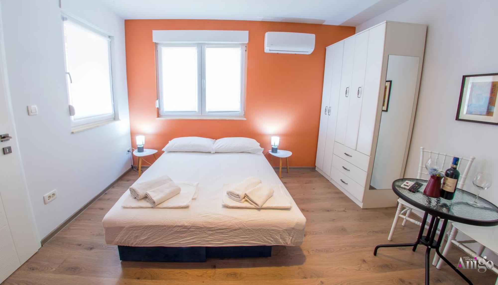 Apartments Enigma - With Private Parking Mostar Eksteriør billede